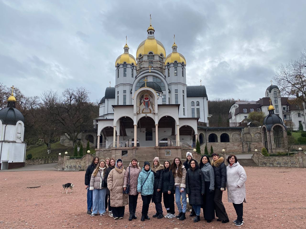 Викладачі кафедри соціальної роботи та менеджменту соціокультурної діяльності та майбутні соціальні працівники